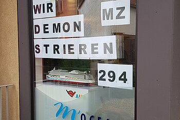 Wir demonstrieren!