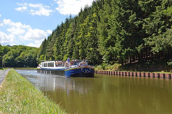 Panache European Waterways European-waterways-Panache-MOCEAN.jpg