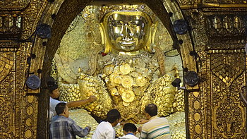 Ein vergoldeter Buddha