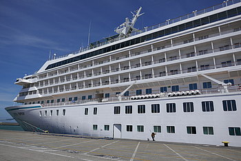Die Crystal Symphony