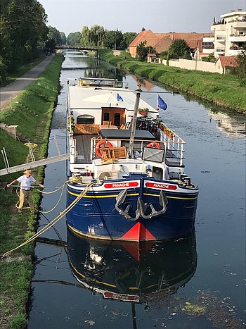 Die Panache, ein ehemaliges Frachtschiff